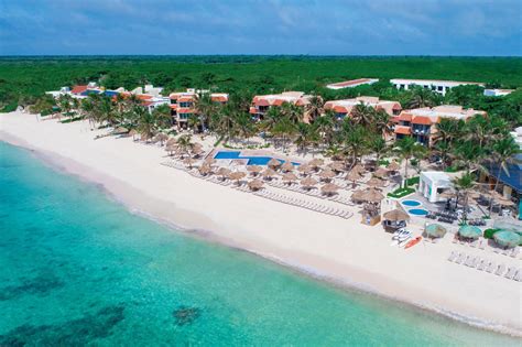 Akumal Bay Beach & Wellness Resort