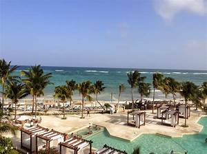 Akumal Bay Beach & Wellness Resort