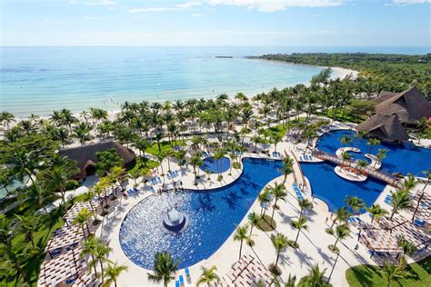Barceló Maya Colonial and Tropical
