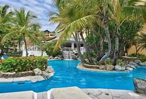 Coral Costa Caribe Beach Resort