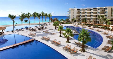 Dreams Riviera Cancun Resort & Spa