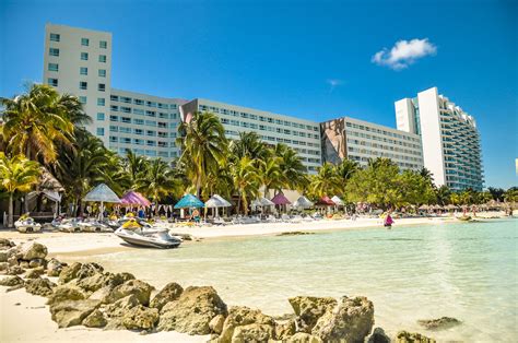Dreams Sands Cancun Resort and Spa