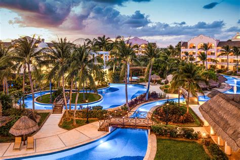 Dreams Vista Cancun Golf & Spa Resort