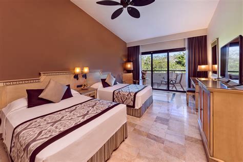 Grand Palladium Kantenah Resort & Spa