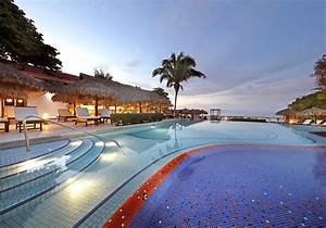 Grand Palladium Vallarta Resort & Spa