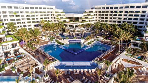 Le Blanc Spa Resort Cancun