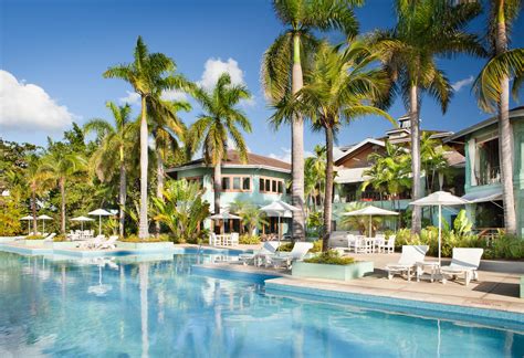 Lifestyle Tropical Beach Resort and Spa