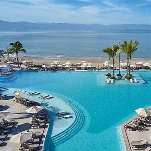 Marriott Puerto Vallarta Resort & Spa