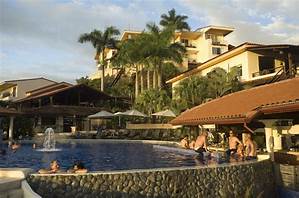 Parador Nature Resort and Spa