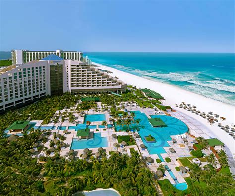 Park Royal Beach Cancun Hotel