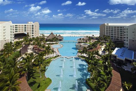 Park Royal Beach Cancun Hotel