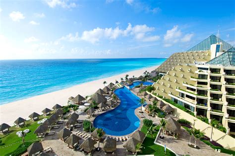 Park Royal Beach Cancun Hotel