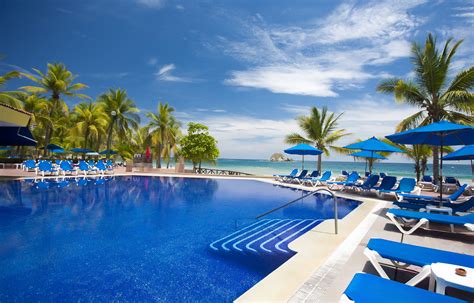 Park Royal Beach Ixtapa