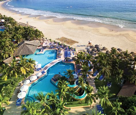 Park Royal Beach Ixtapa