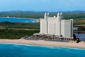 Riu Emerald Bay