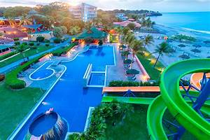 Royal Decameron Golf, Beach Resort and Villas