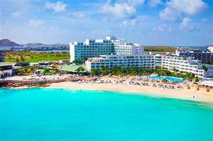 Sonesta Maho Beach Resort, Casino & Spa