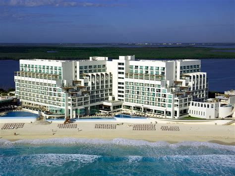 Sun Palace Cancun