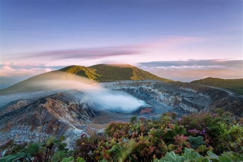 Volcano Lodge & Springs