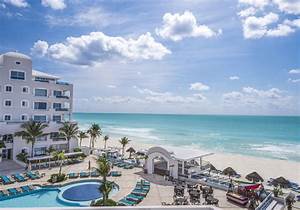 Wyndham Alltra Cancun