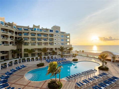 Wyndham Alltra Cancun