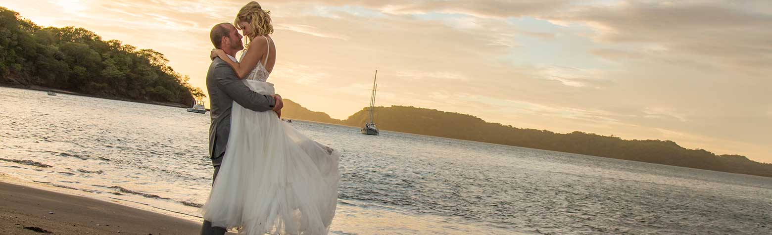 image of Costa Rica Destination Wedding Locations